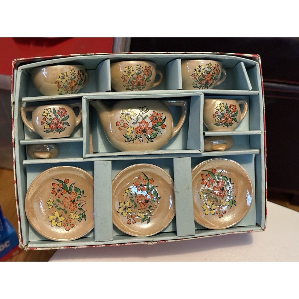 Vtg Hand Painted   Childs Tea Sugar Teapot Cup Saucer Floral Set, Japan Made